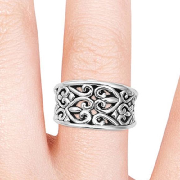 Openwork Heart Ring in Sterling Silver (Size 7.0) - Picture 4 of 4